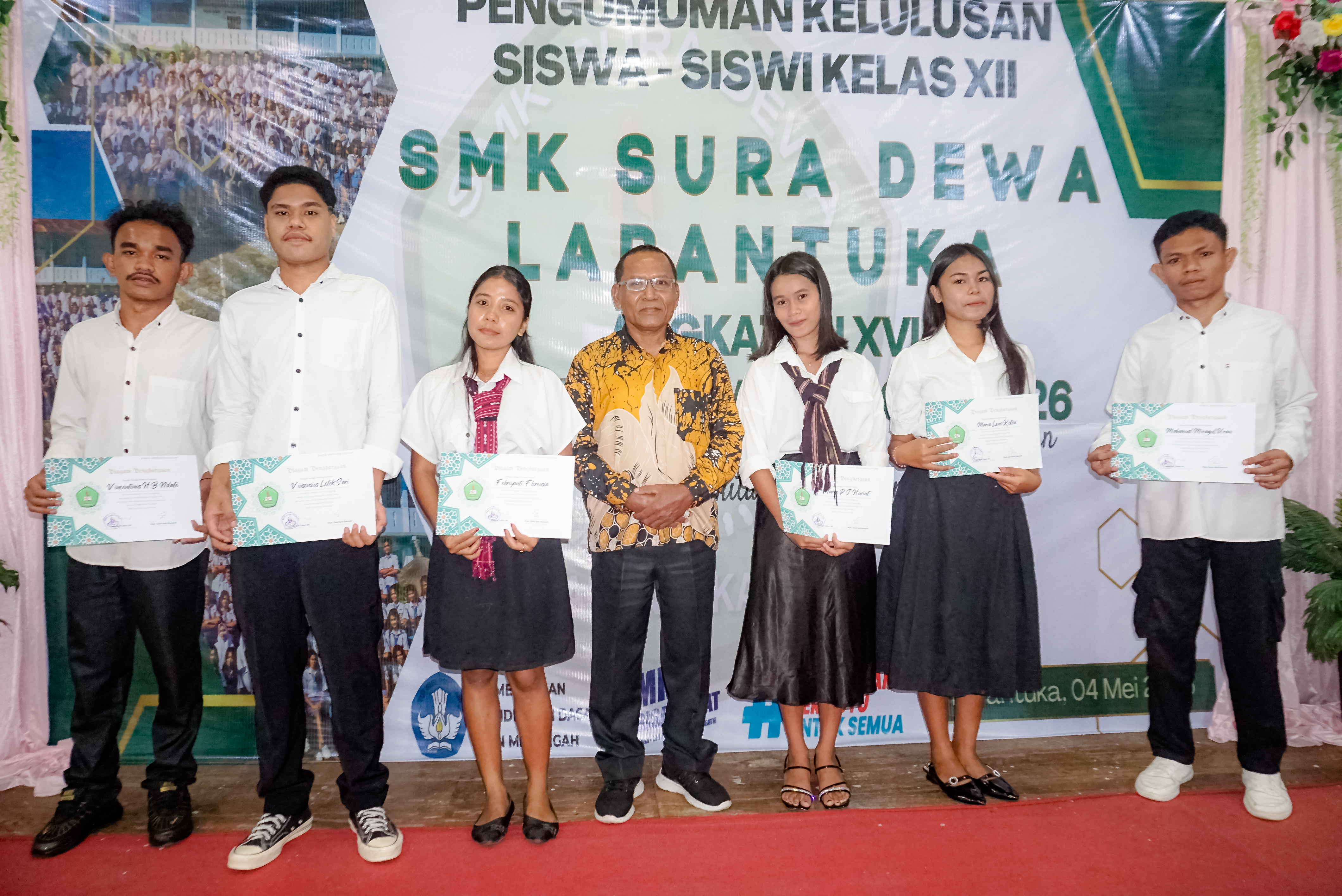 Apresiasi Sekolah kepada Bengkel Seni Milenial SMK Sura Dewa Larantuka