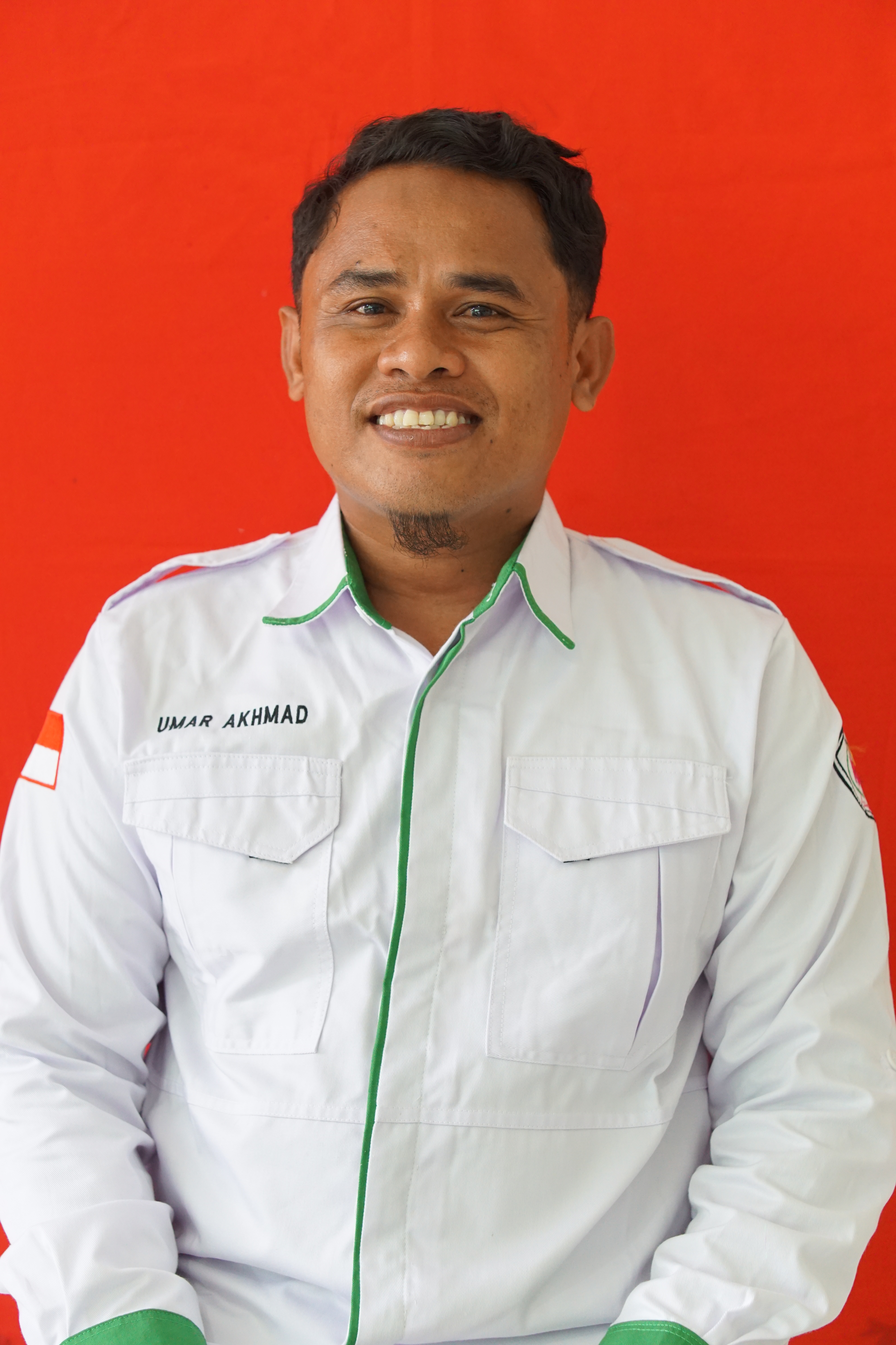 Umar Akhmad, S.Pd.I.,Gr